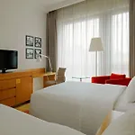 Courtyard By Marriott Budapest City Center